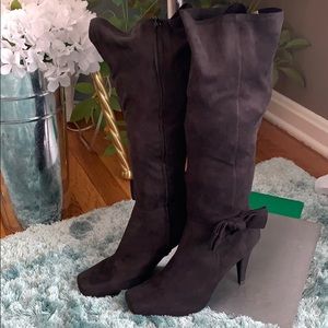 Black suede boots